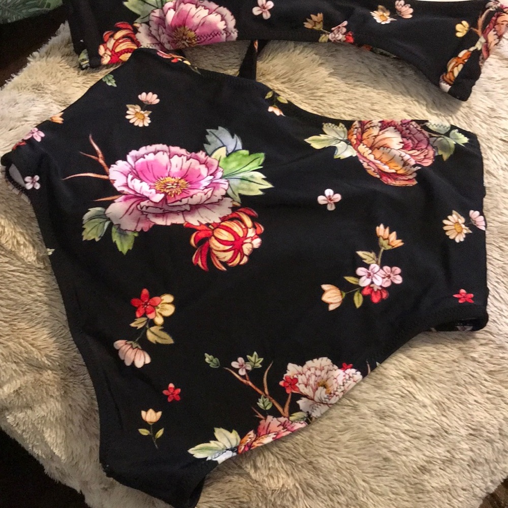CUPSHE Bikini - Picture 5 of 7